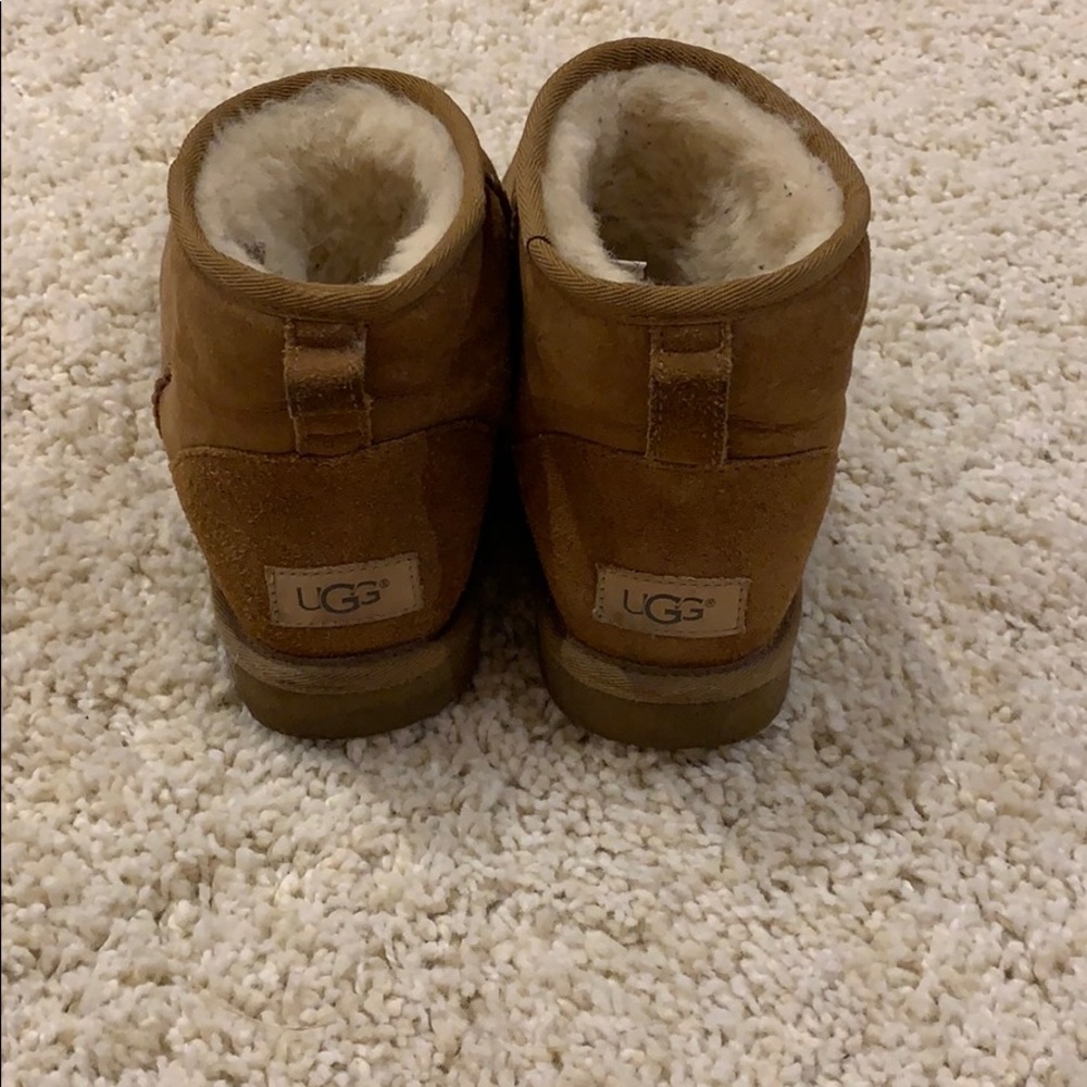 Size 8 Uggs